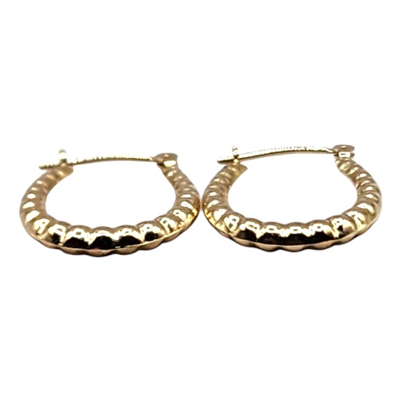 14 Karat Yellow Gold Shrimp Oval Hoop Earrings #20486 - Picture 2 of 7